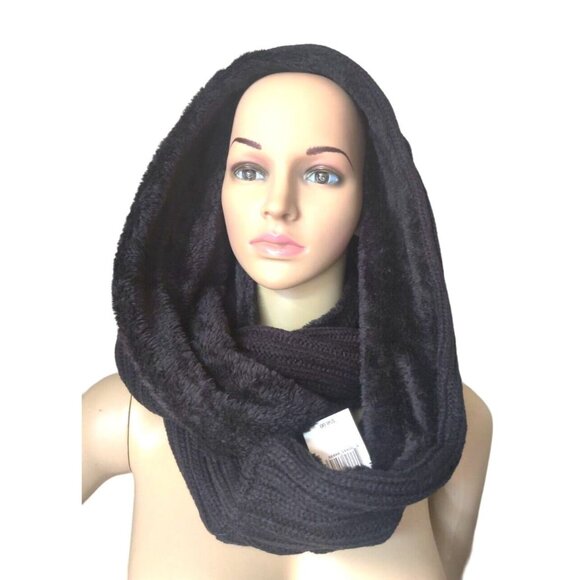 DKNY Fleece-Lined Knit Infinity Scarf, Black - Picture 4 of 11